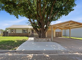 1020 S 14th St, Slaton, TX 79364