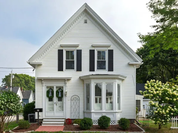 89 Cedar Street, Rockland, ME 04841
