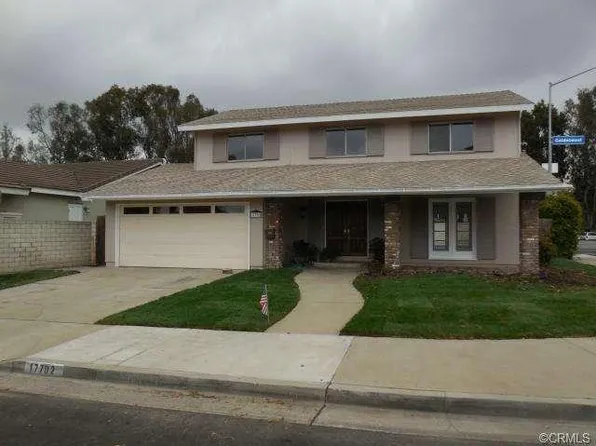 17702 El Nopal Ln, Huntington Beach, CA 92647