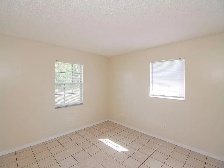 1190 SE Puritan Ln — Photo 19