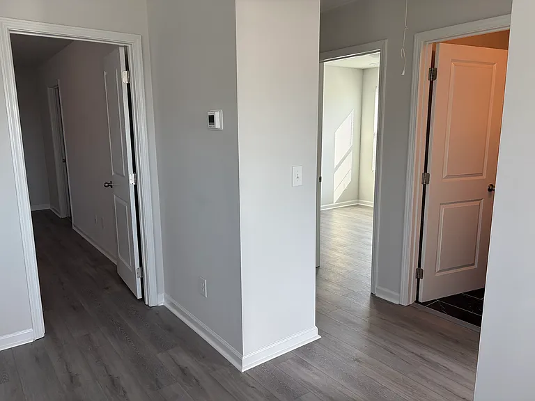 304 Range Cir — Photo 20