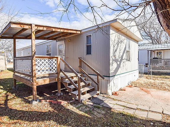 4th image of 225 Arnold Blvd Trailer 56