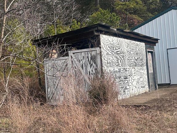 4th image of 1007 County Road 166