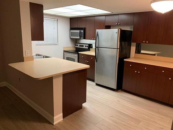 2nd image of 125 5th Ave NE APT 380