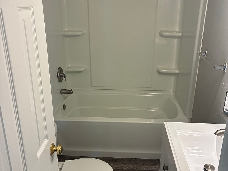 1st image of 2726 Mesta St Floor 1