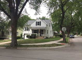 6152 Walnut St, Omaha, NE 68106
