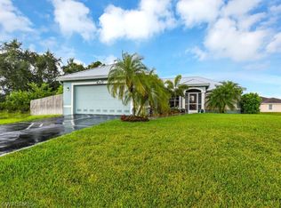 4207 8th St SW, Lehigh Acres, FL 33971