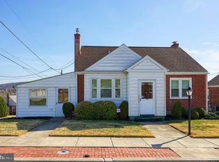 806 Milford Ave, Reading, PA 19607