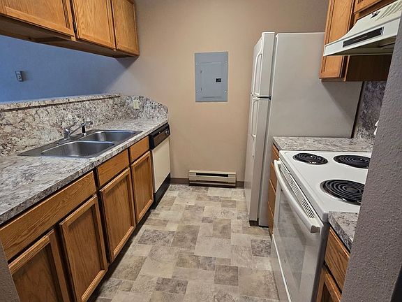 4th image of 357 Blue Lakes Blvd N #6