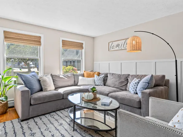 6 Quaker Lane #6, Portland, ME 04103