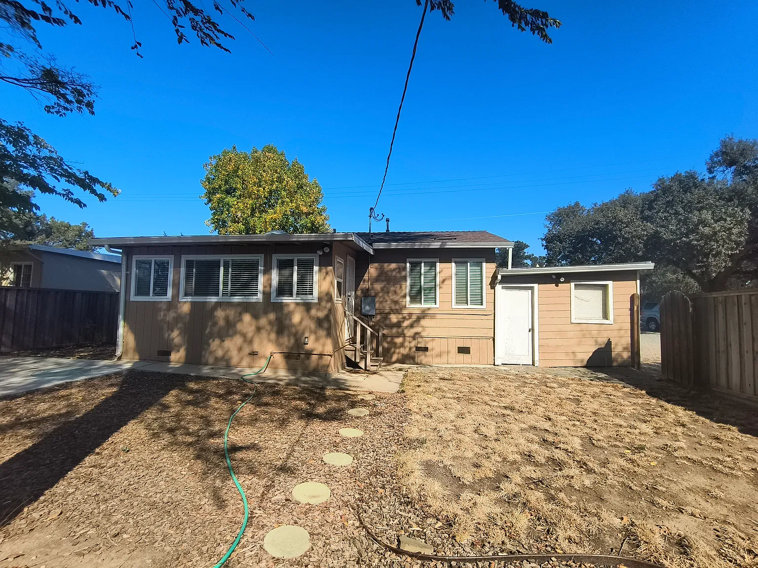 Foothill Ave, Gilroy — Photo 1