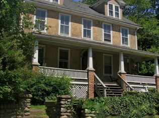 5883 Route 209 APT 202, Stroudsburg, PA 18360