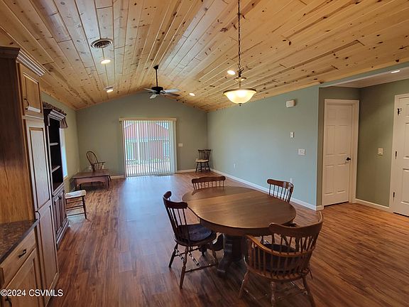 3rd image of 89 Bailey Park Dr