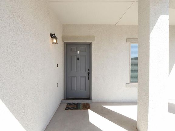 2nd image of 14661 Rockbridge Ave
