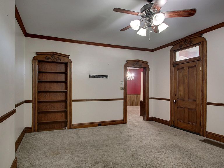 Listing photo 5