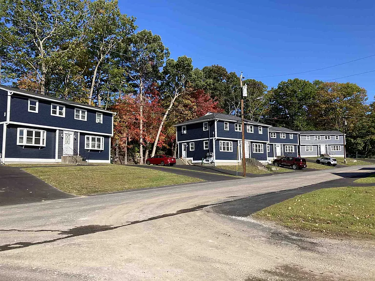 445 Kennard Rd #21 — Photo 23