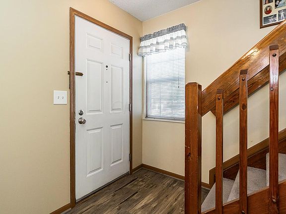 3rd image of 1720 Ridgebury Dr #142A