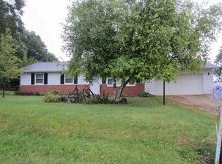 1156 Washington Rd, Stoughton, WI 53589