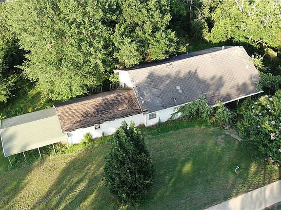 4th image of 605 Norwood Ln