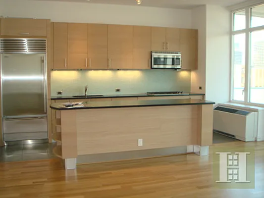Rented by Halstead Real Estate | media 3