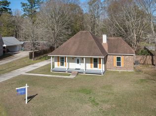 12585 Ina Dr, Walker, LA 70785