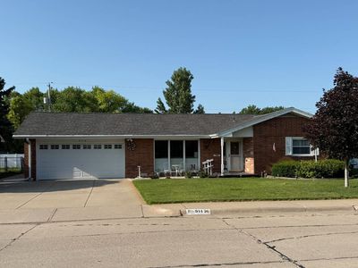 914 Cedarberry Rd., North Platte, NE, 69101