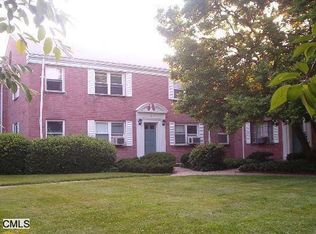 194 Seaton Rd APT 2, Stamford, CT 06902
