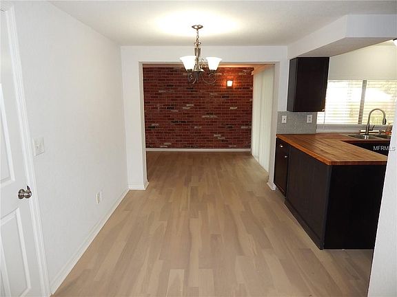 3rd image of 3337 Kimberly Oaks Dr