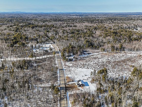 4th image of 75 Ash Swamp Road