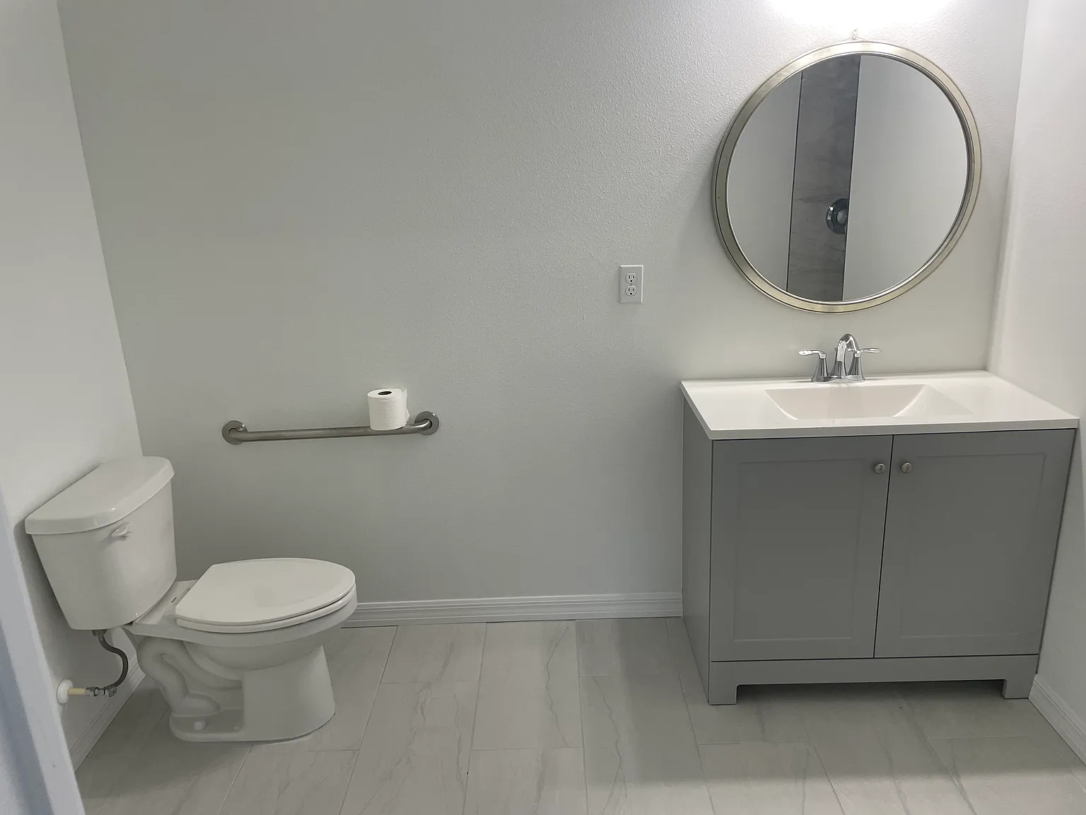 2 bed, 1050 sqft, $1,650 — Photo 4