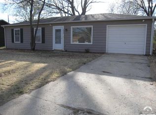 2027 Miller Dr, Lawrence, KS 66046