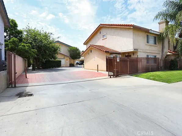 8032 Rose St APT 13, Paramount, CA 90723