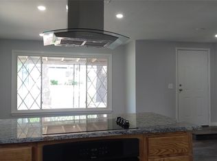 5652 Bonnie Dr, Watauga, TX 76148