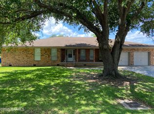 406 Estate Dr, Belle Chasse, LA 70563