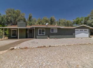 11136 Kendall Rd, Lucerne Valley, CA 92356