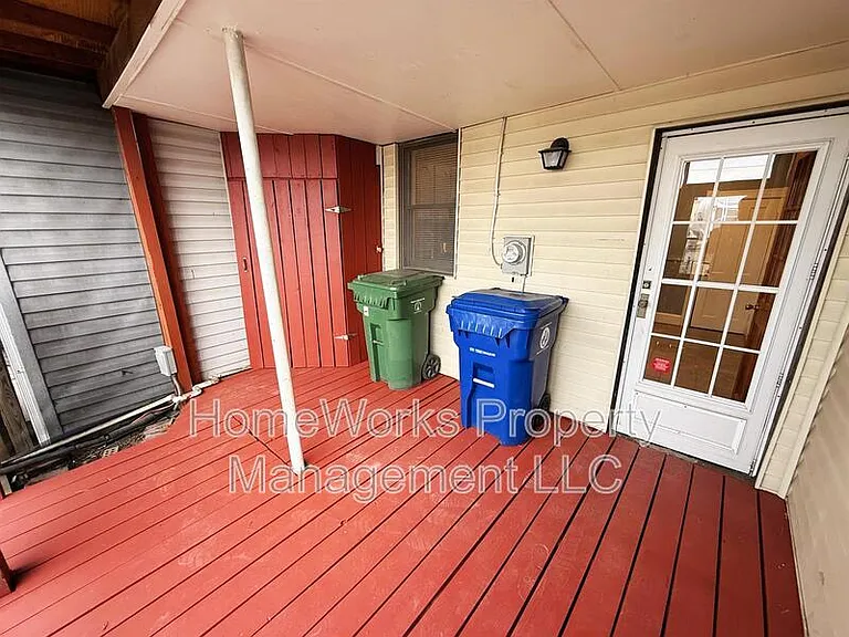 1465 Stevenson St — Photo 5