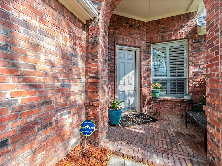 1510 Pecan Valley Ct — Photo 19