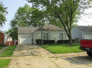 124 Tealwood Rd, Montgomery, IL 60538