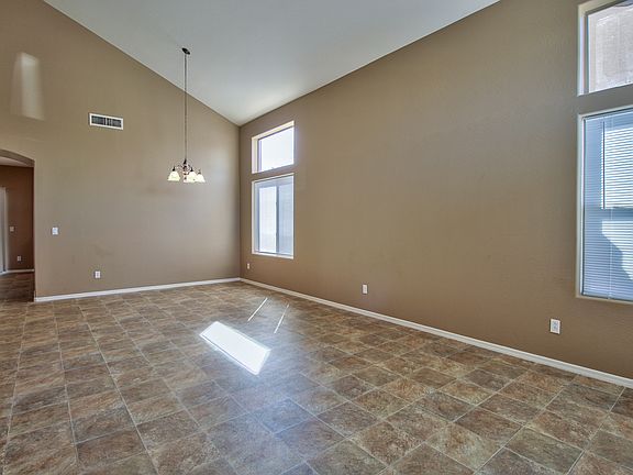 4th image of 3417 S 121st Ln