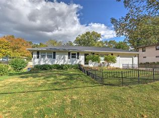 3006 Sand Creek Rd, Decatur, IL 62521