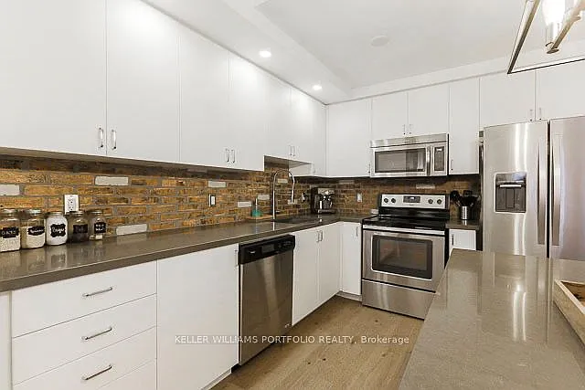 63 Ruskin Ave #603 — Photo 11