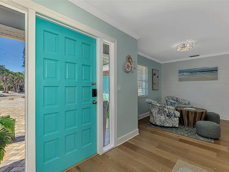 307 Avenida De Paradisio — Photo 11