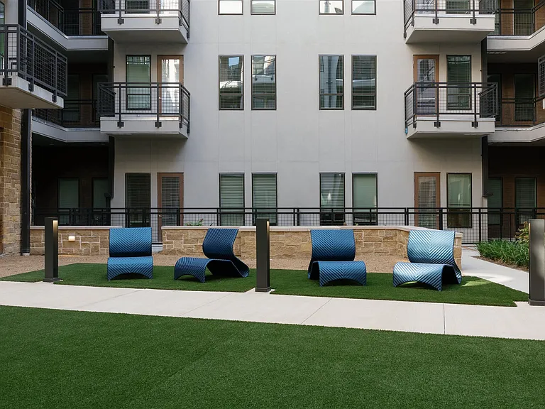 Surfside at Sapphire Bay — Photo 9