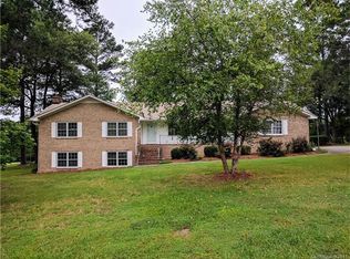 378 Rolling Ridge Rd, Rock Hill, SC 29730