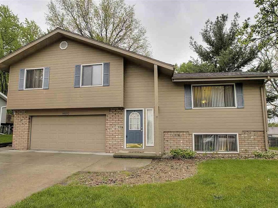 1st image of 8809 Honey Locust Dr