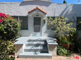 1044 N Sweetzer Ave #1/2, West Hollywood, CA 90069