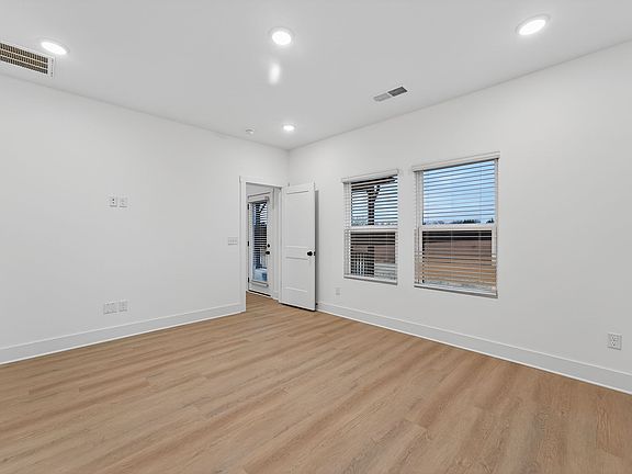 Owner s Suite - Representational Photo