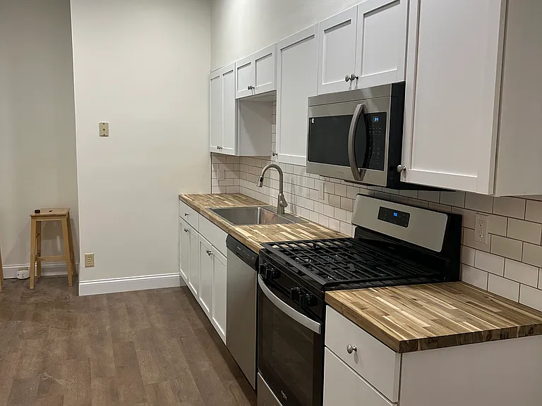 333 Reily St #1 — Photo 7