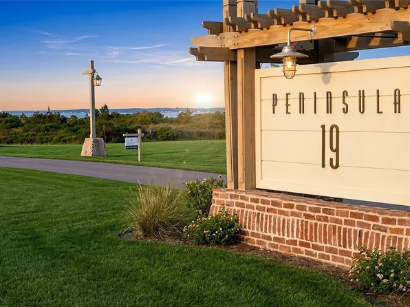 1009 Brighton Jones Blvd, Gilchrist, TX 77650