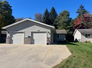 4921 Whisper Rdg, Midland, MI 48640